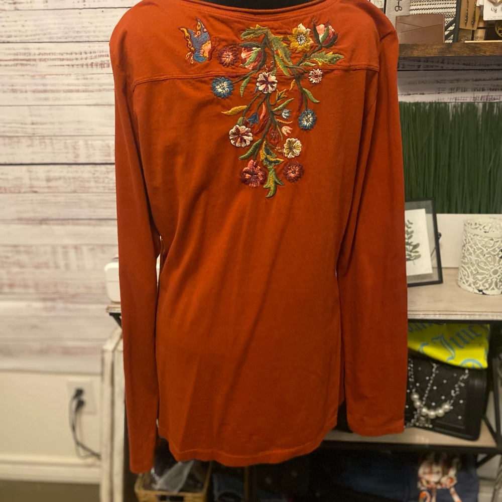 Johnny Was Embroidered Floral Rust top - Picture 3 of 5